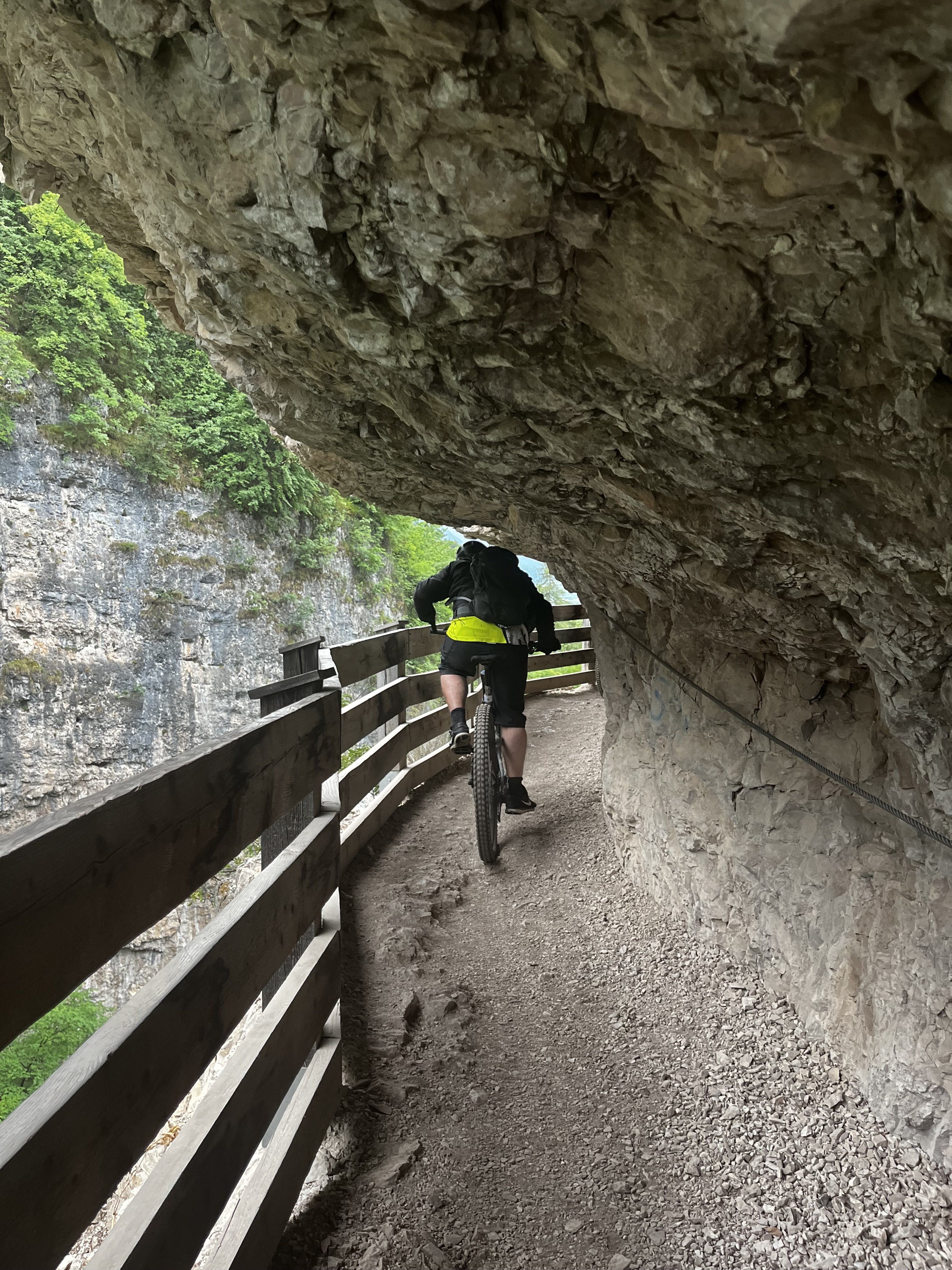 4. Etappe - abenteuerliche Trails2.JPG