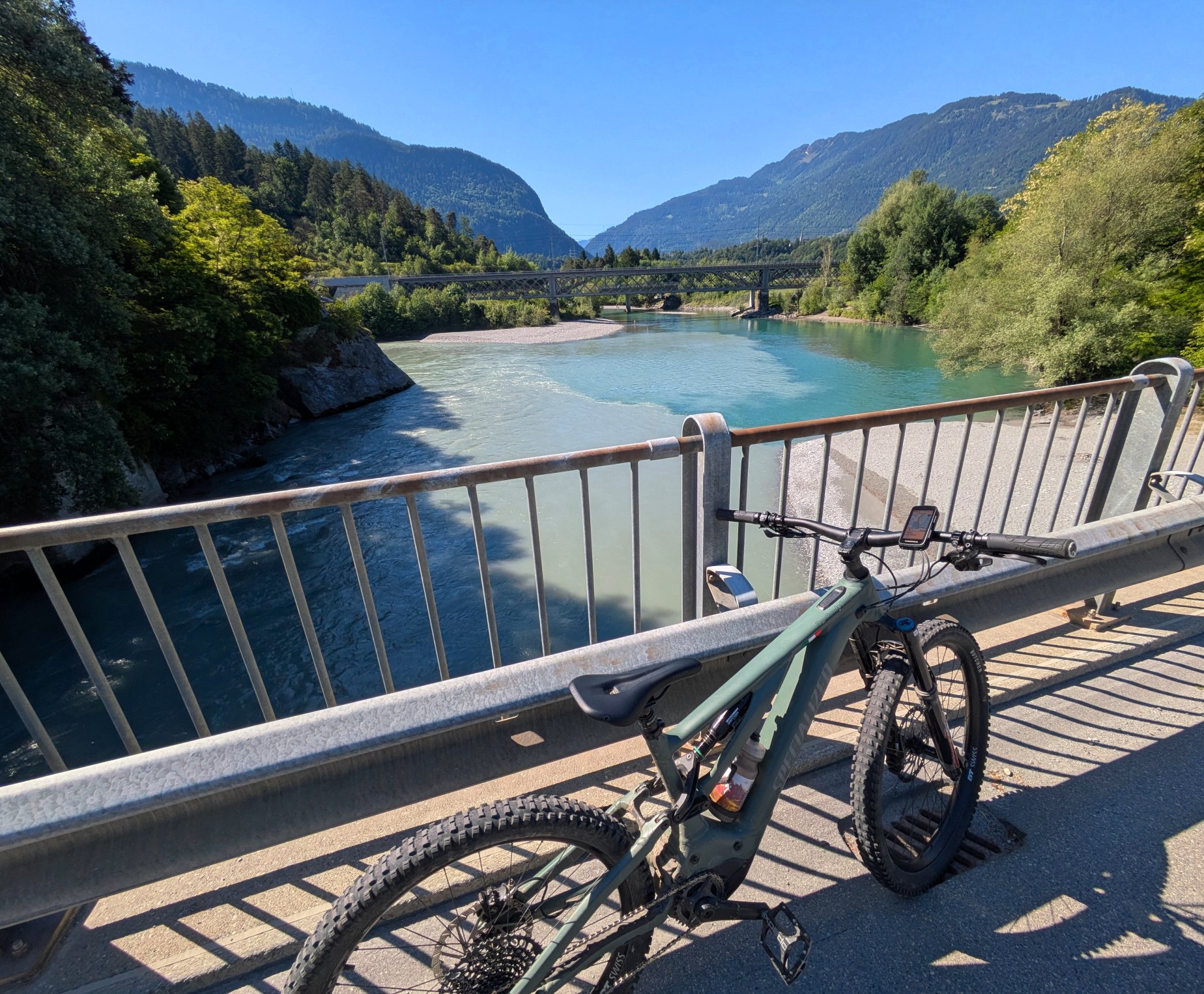 _20260524_0816vorder- Hinterrhein .jpg