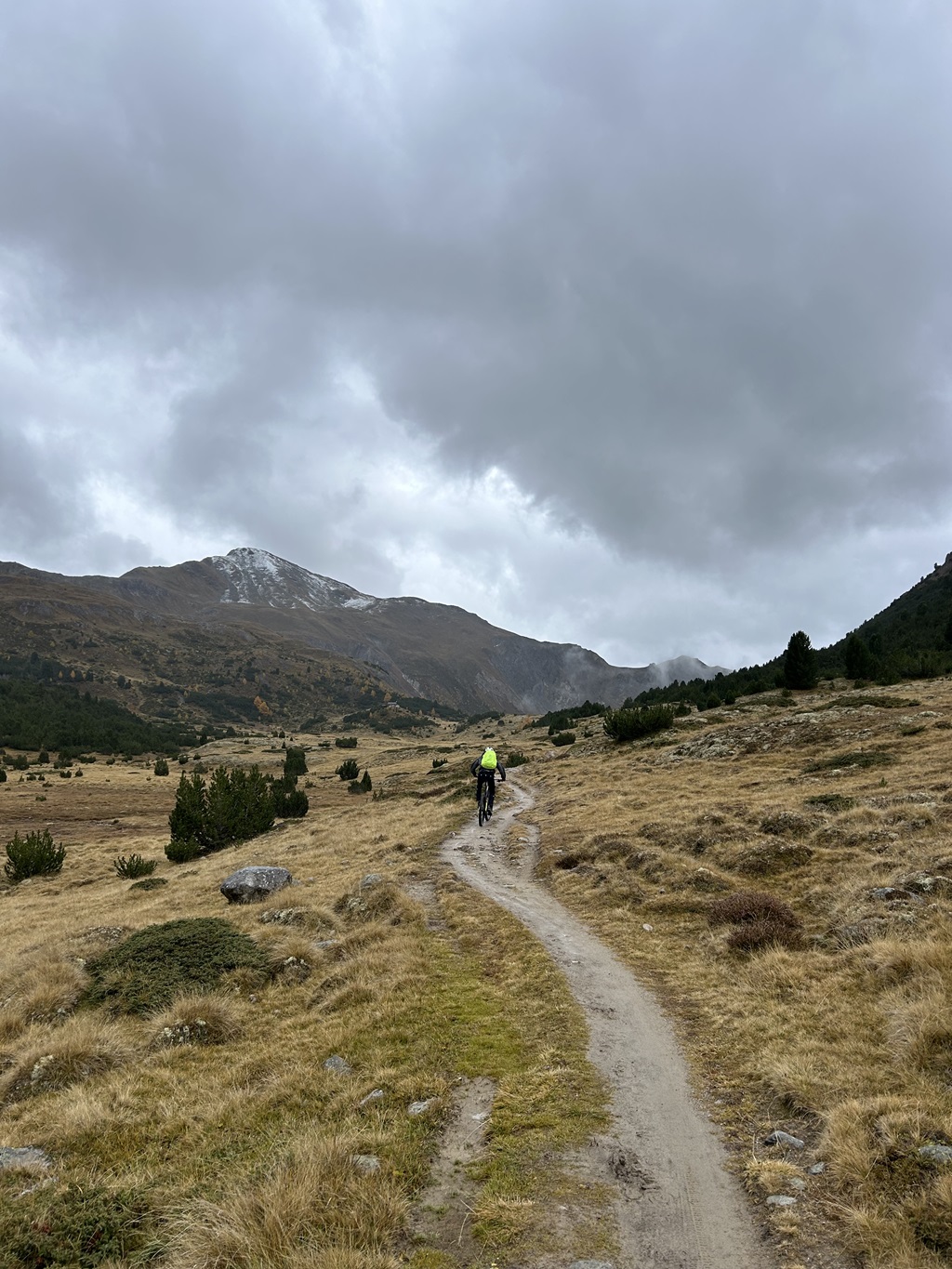 Bergan nach der Uina Schlucht2 verkleinert 12.Tag.jpg