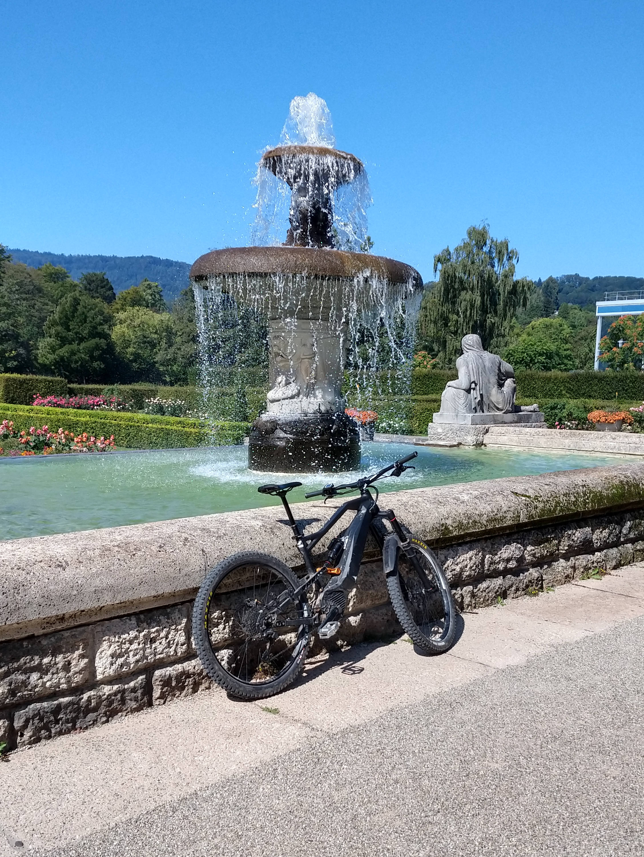 Brunnen.jpg