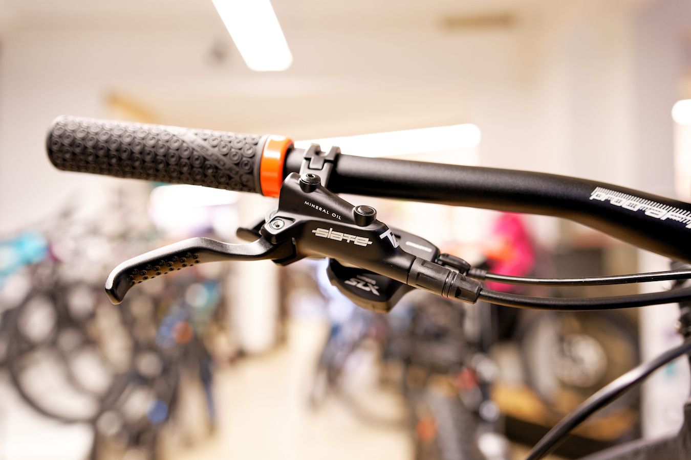 Centurion No Pogo E R850 3.jpg