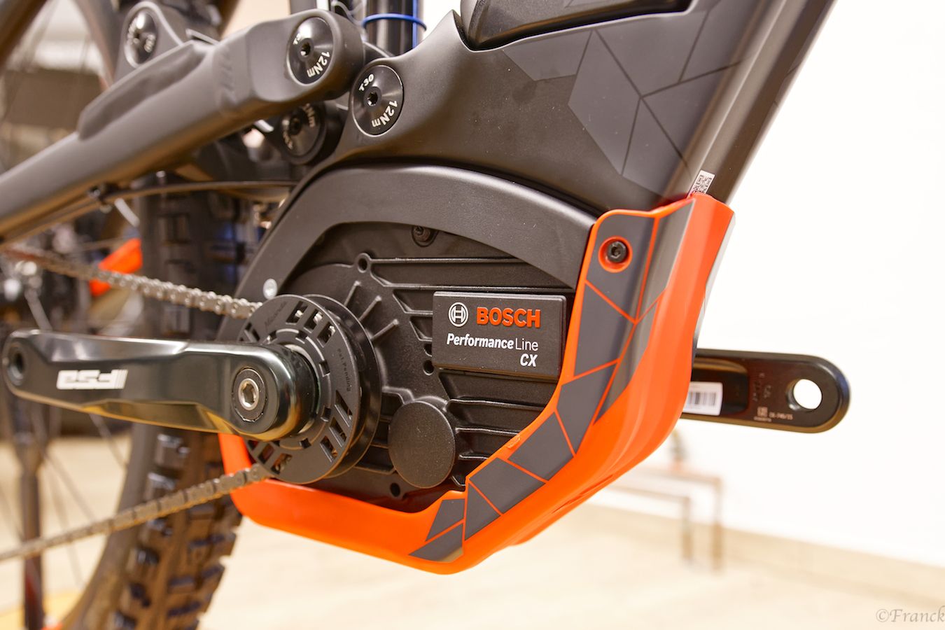 Centurion No Pogo E R850 7.jpg