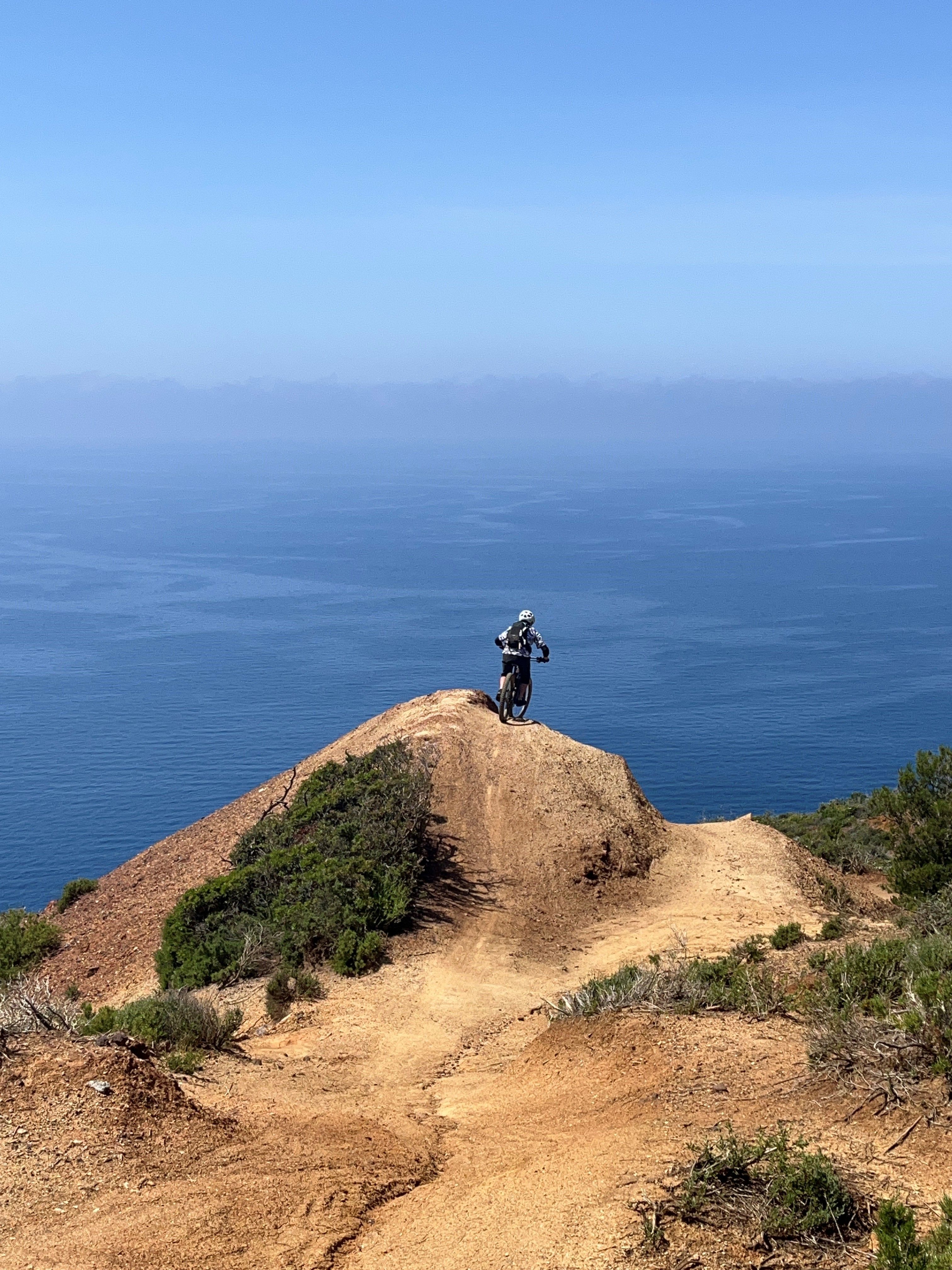 Elba on Trail 07.jpg
