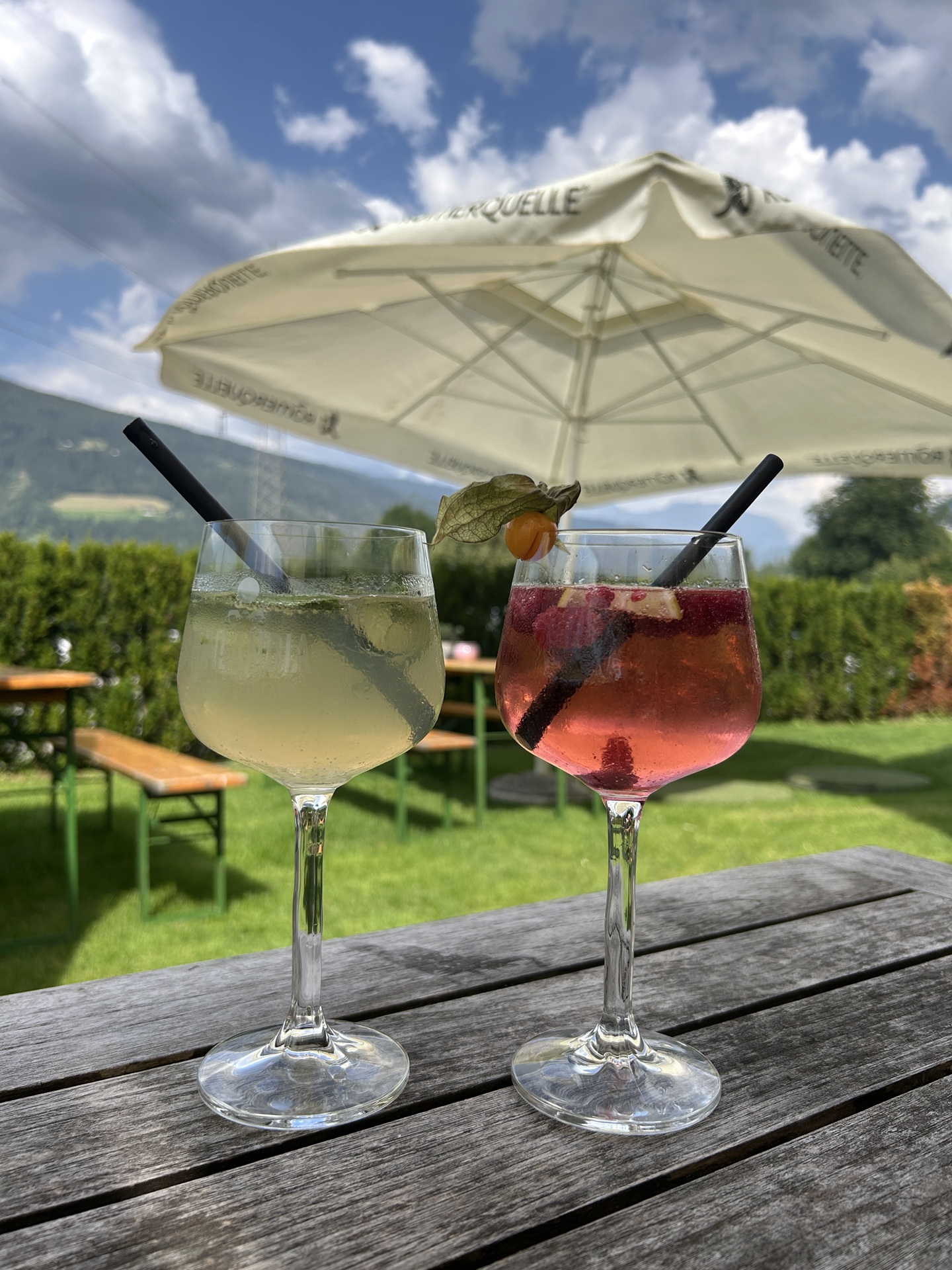 Endlich was zu Trinken am Golfplatz.jpg