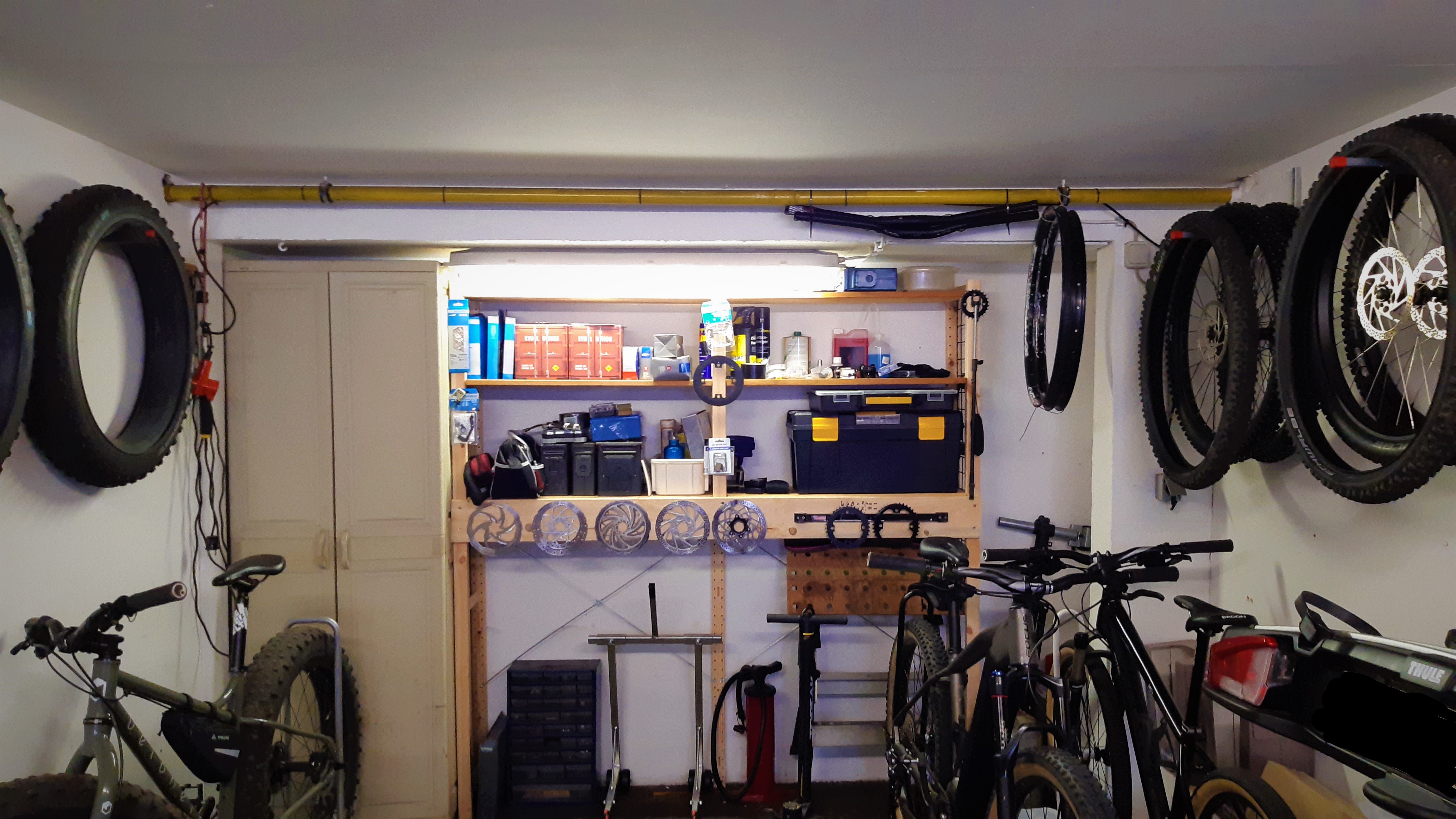 Garage2.jpg