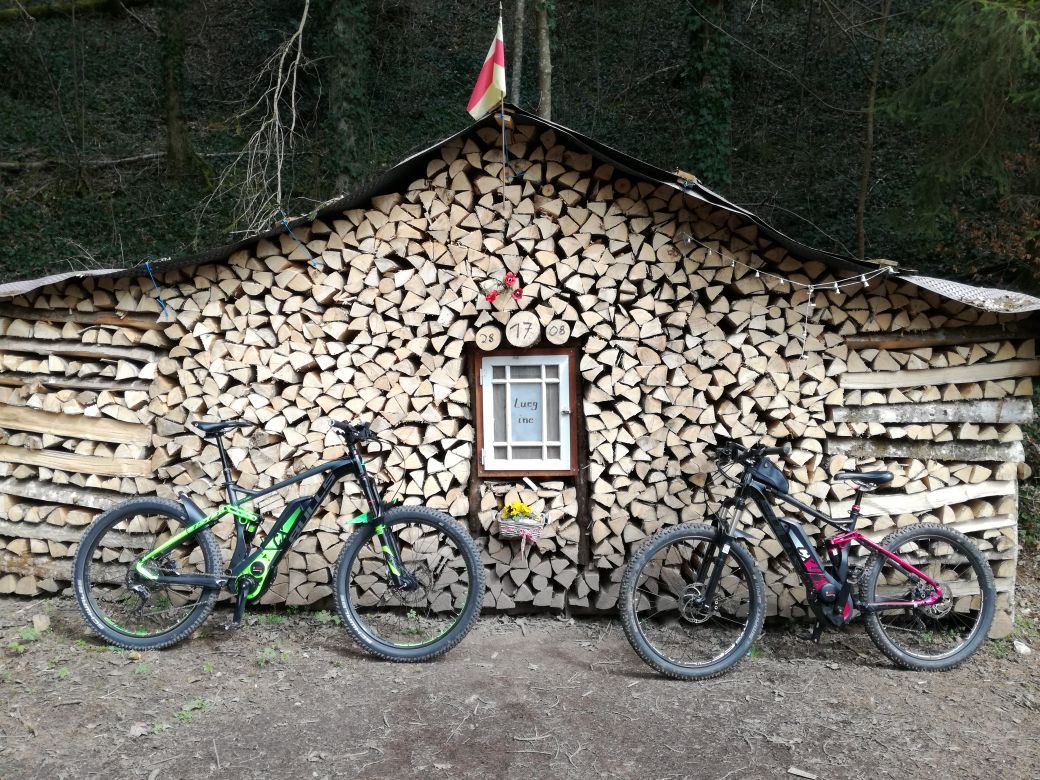 IMG-20180404-WA0000.jpg