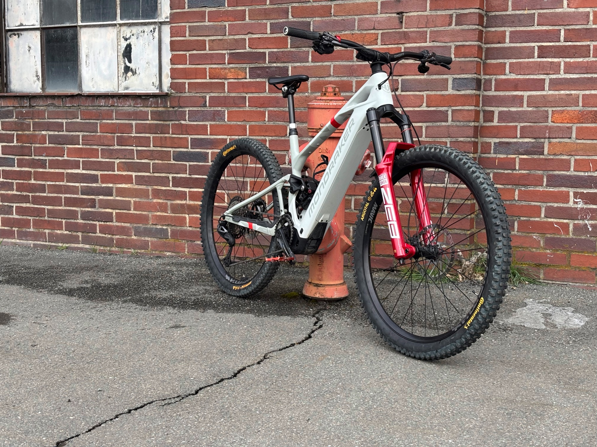 Mondraker_Crafty_R.jpg