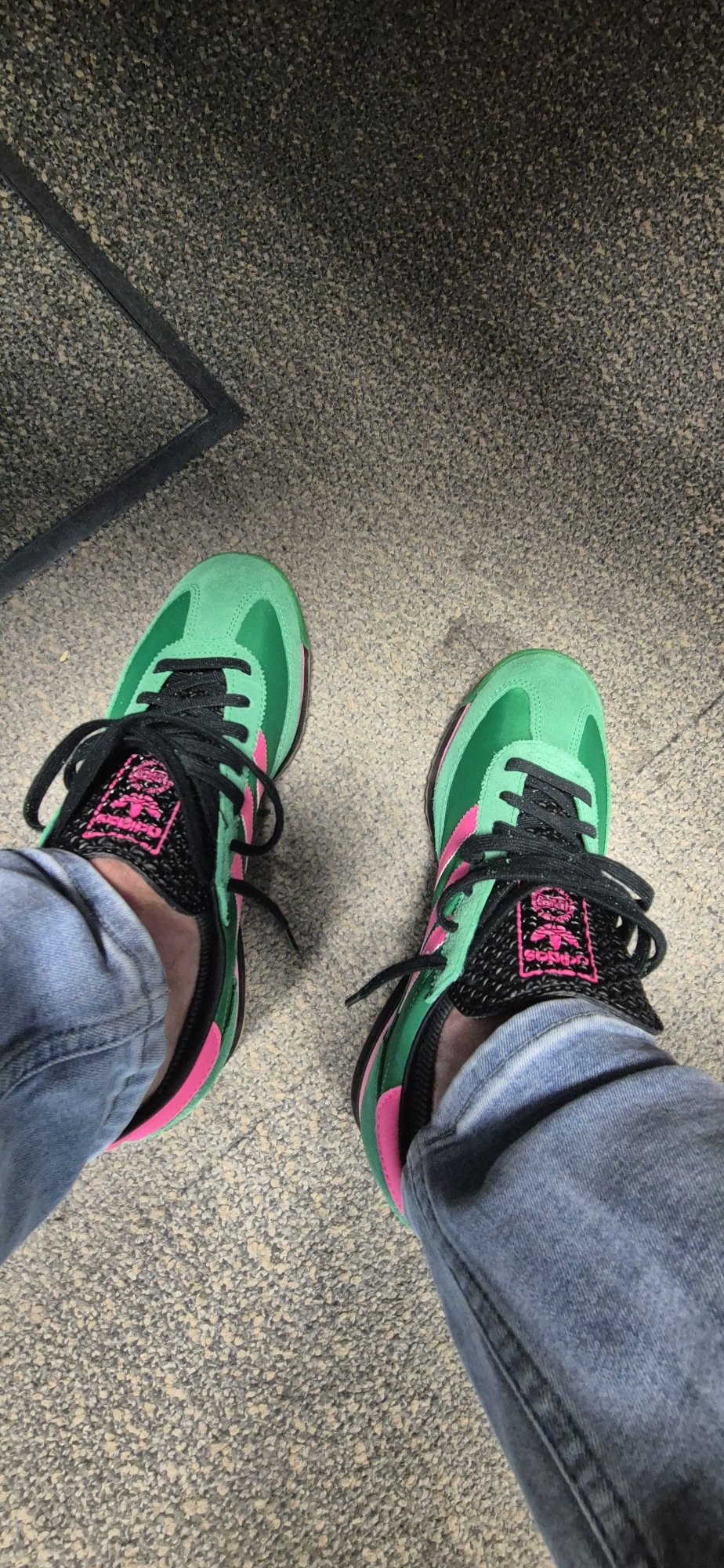 shoe.jpg