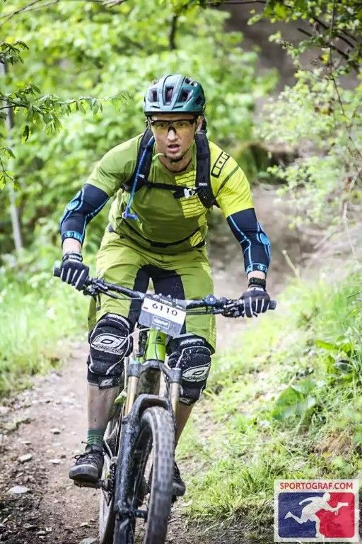 sportograf-119722087_lowres-512x768.jpg