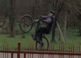 01 Wheelie.jpg