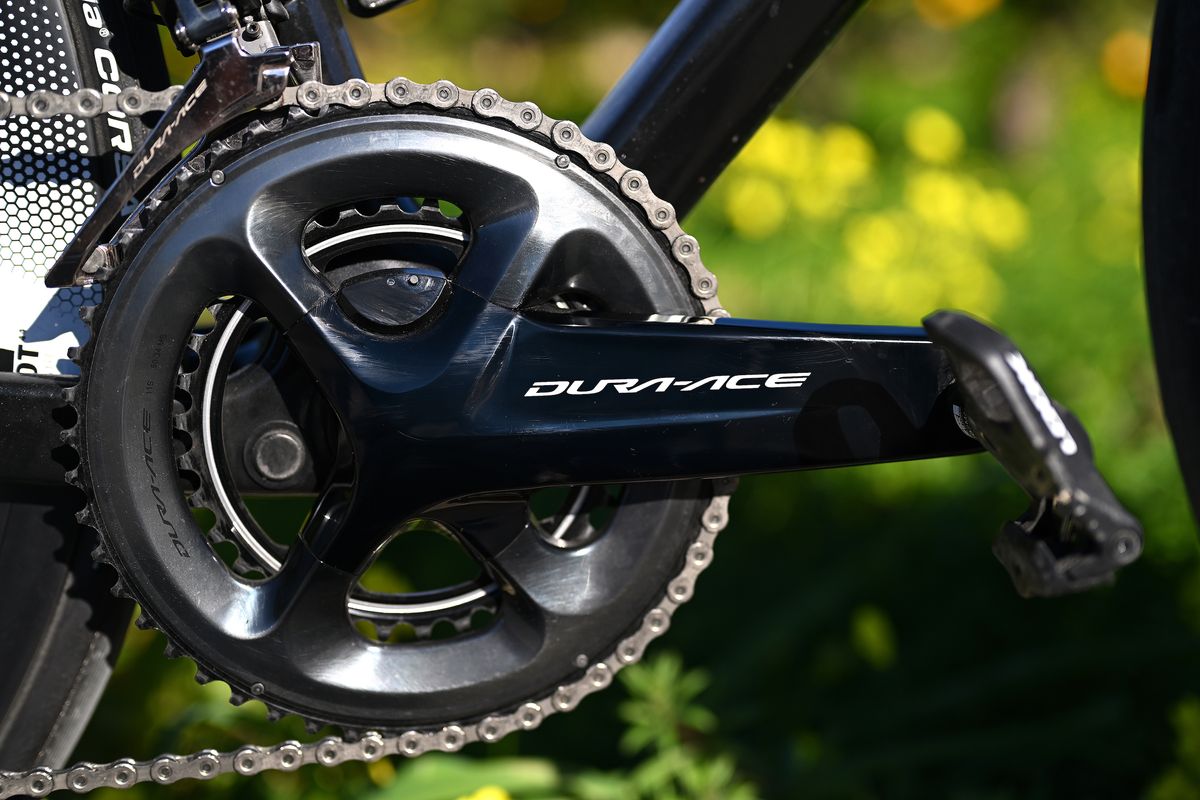 www.cyclingweekly.com