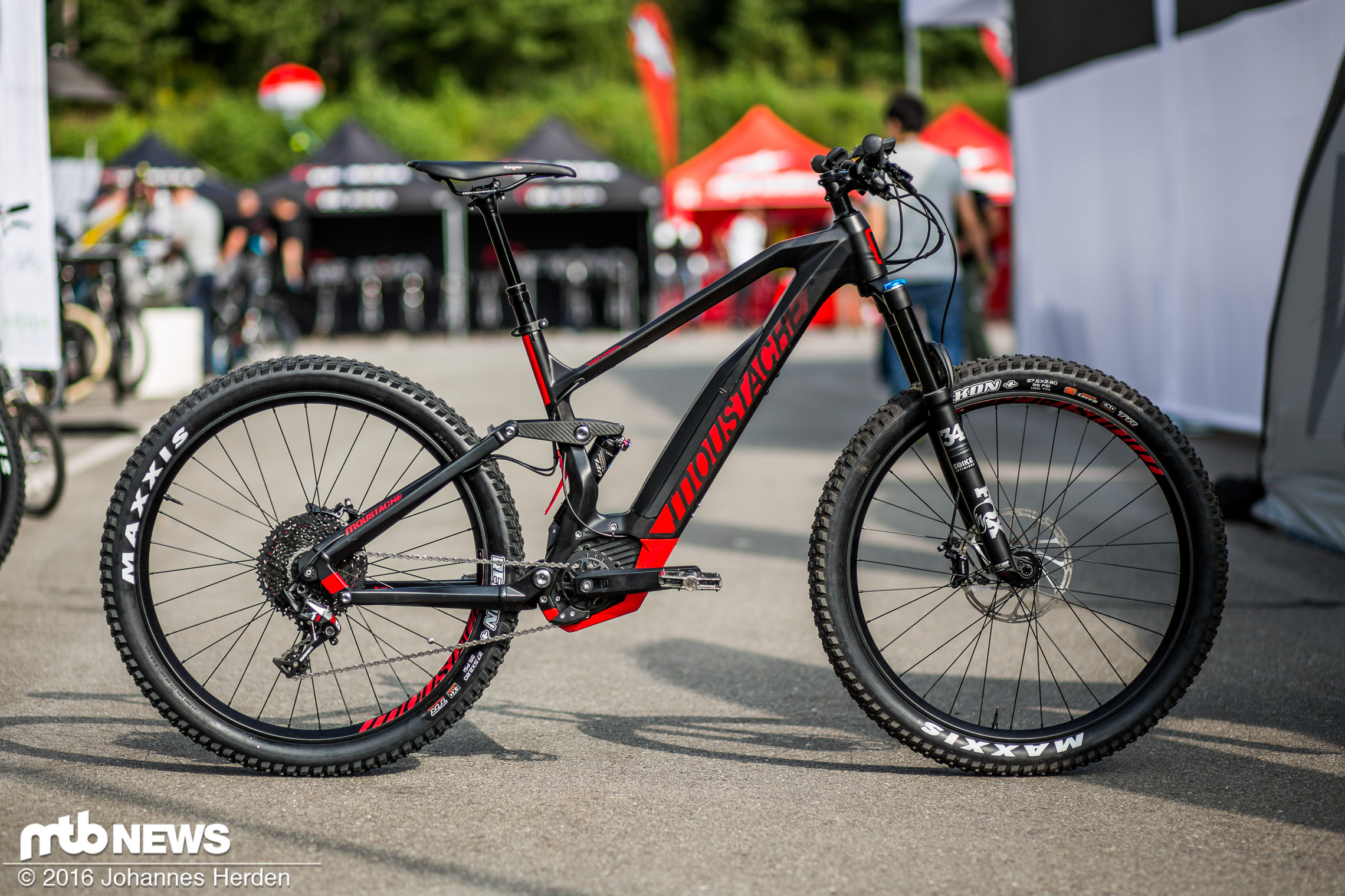 moustache e mtb