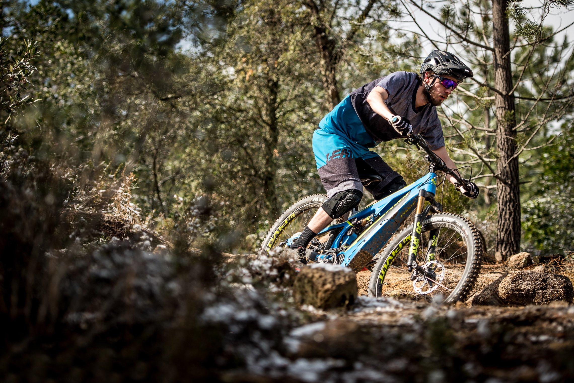 9 E-Bike-Outfits für den Sommer: Du suchst ein neues E-Bike-Outfit für den Sommer?
