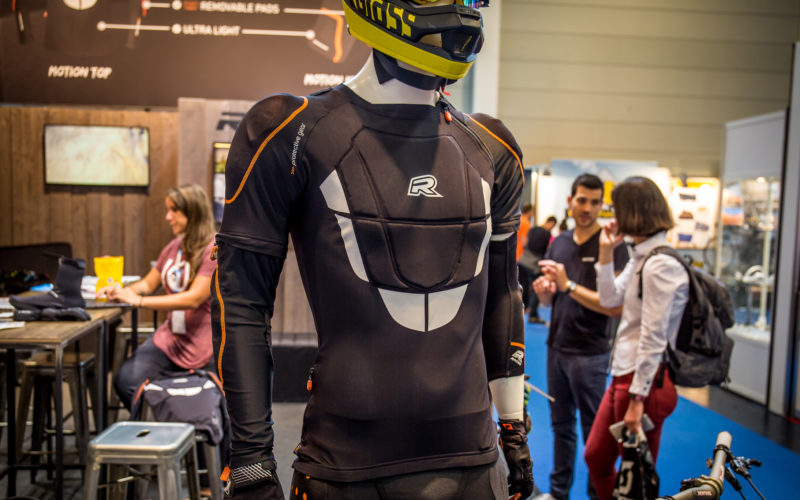 Eurobike 2018: Racer – leichte Protektorenweste und beheizbare Kleidung