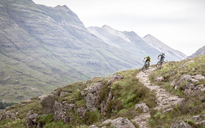 Travelstory: Schottland mit dem E-MTB: Dudelsack, Kilt, Whisky – unterwegs in den schottischen Highlands