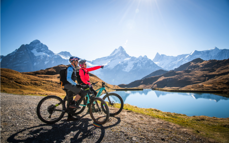 Video der Woche: Eiger E-MTB Experience mit René Wildhaber und Francine Jordi