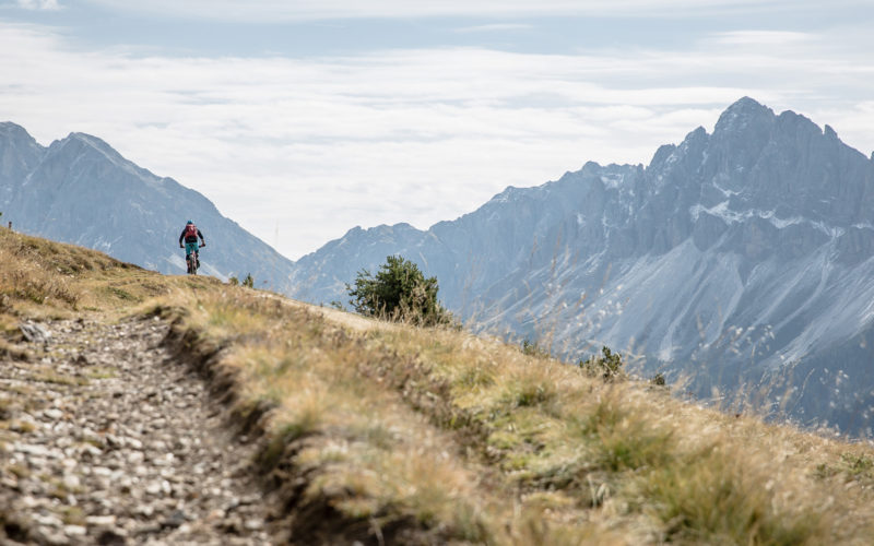 Reichweite mit dem E-MTB: Wie weit komme ich mit einem Akku?