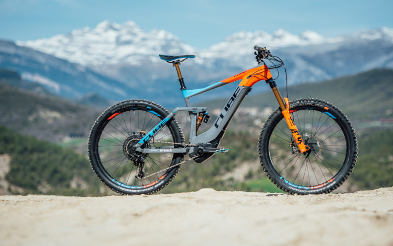 Cube Stereo Hybrid 160 Actionteam im Test: Vollblut-Enduro für grobes Geballer