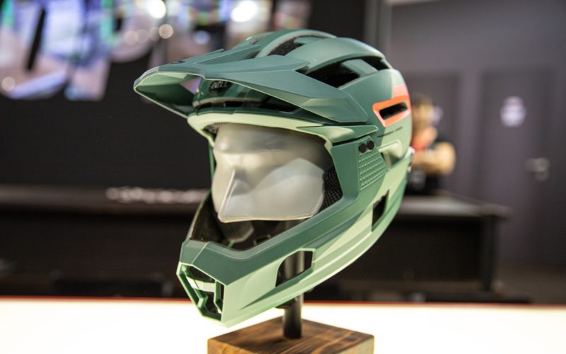 Eurobike 2019: Bell Super Air R – Neuer Integralhelm mit abnehmbarem Kinnbügel