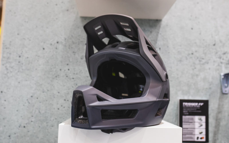 Eurobike 2019: iXS – Neuer Trigger Fullface-Helm & Goggles