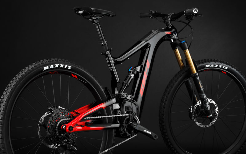 BH Bikes Atom-X Carbon: Frische Farben, mehr Modelle