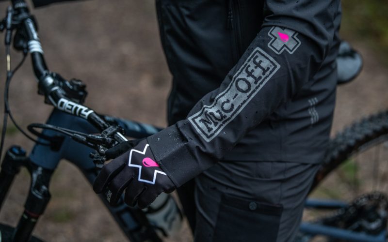 Muc-Off Technical Apparel: Putzmittel-Experten stellen eigene Bekleidungs-Linie vor