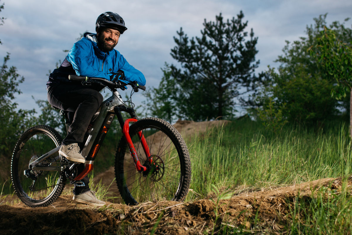 Timo Pritzel fährt Nox Cycles: Der deutsche Freeride-Pionier fährt E-MTB