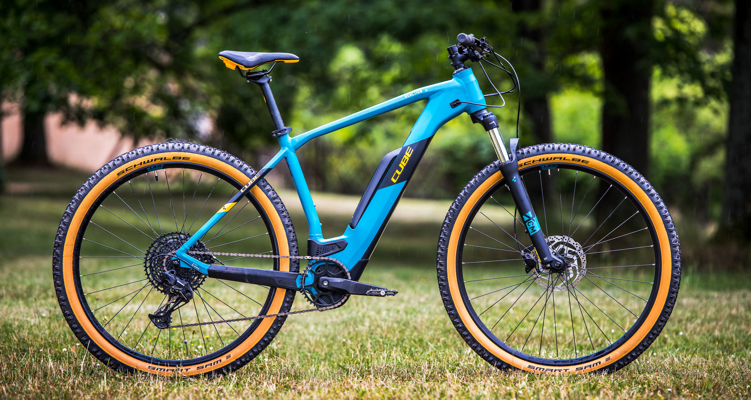 Cube hybrid 500 deals pro