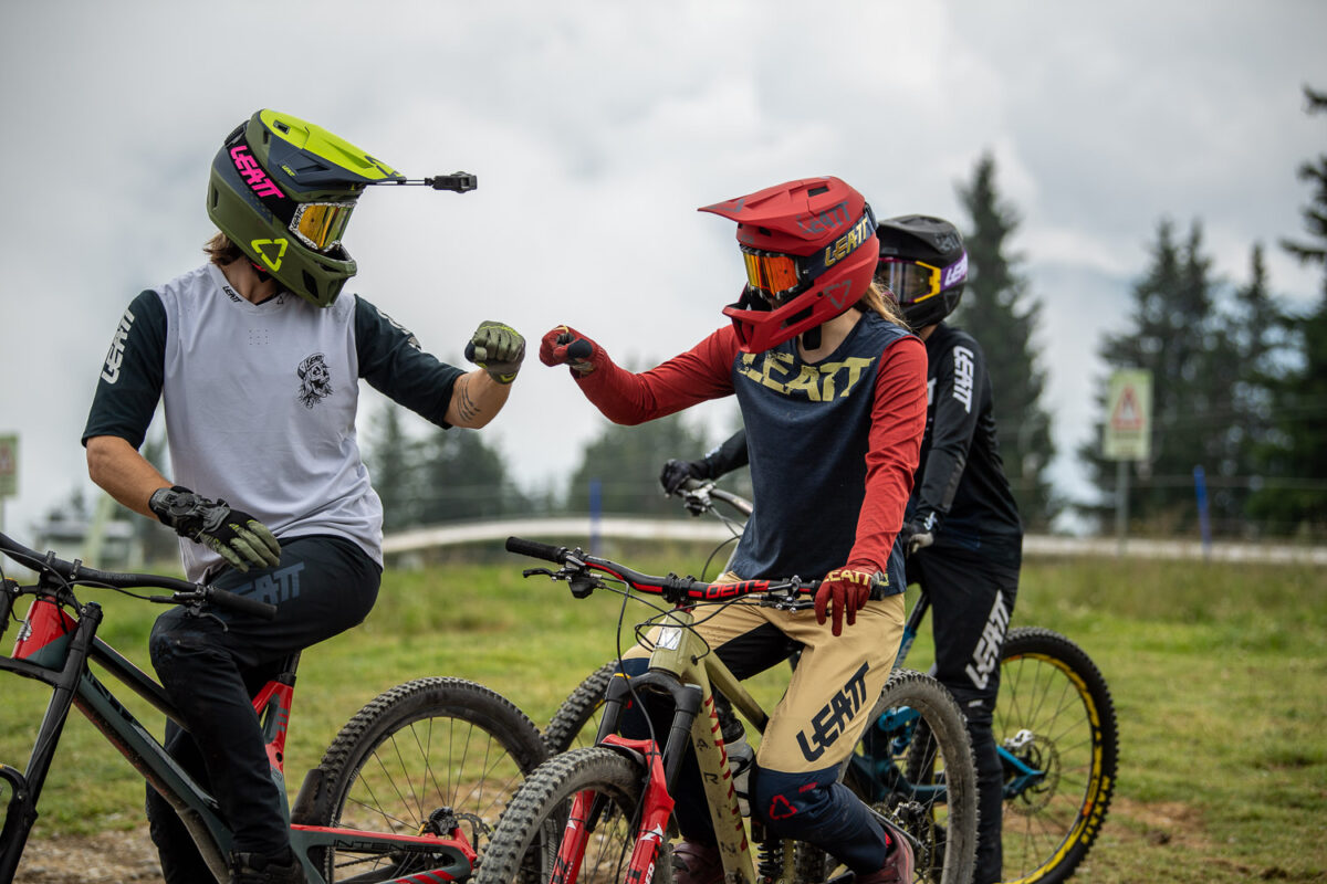 Leatt 2021 Kollektion: Neue Jacken, Trikots, Shorts, Hosen & Handschuhe