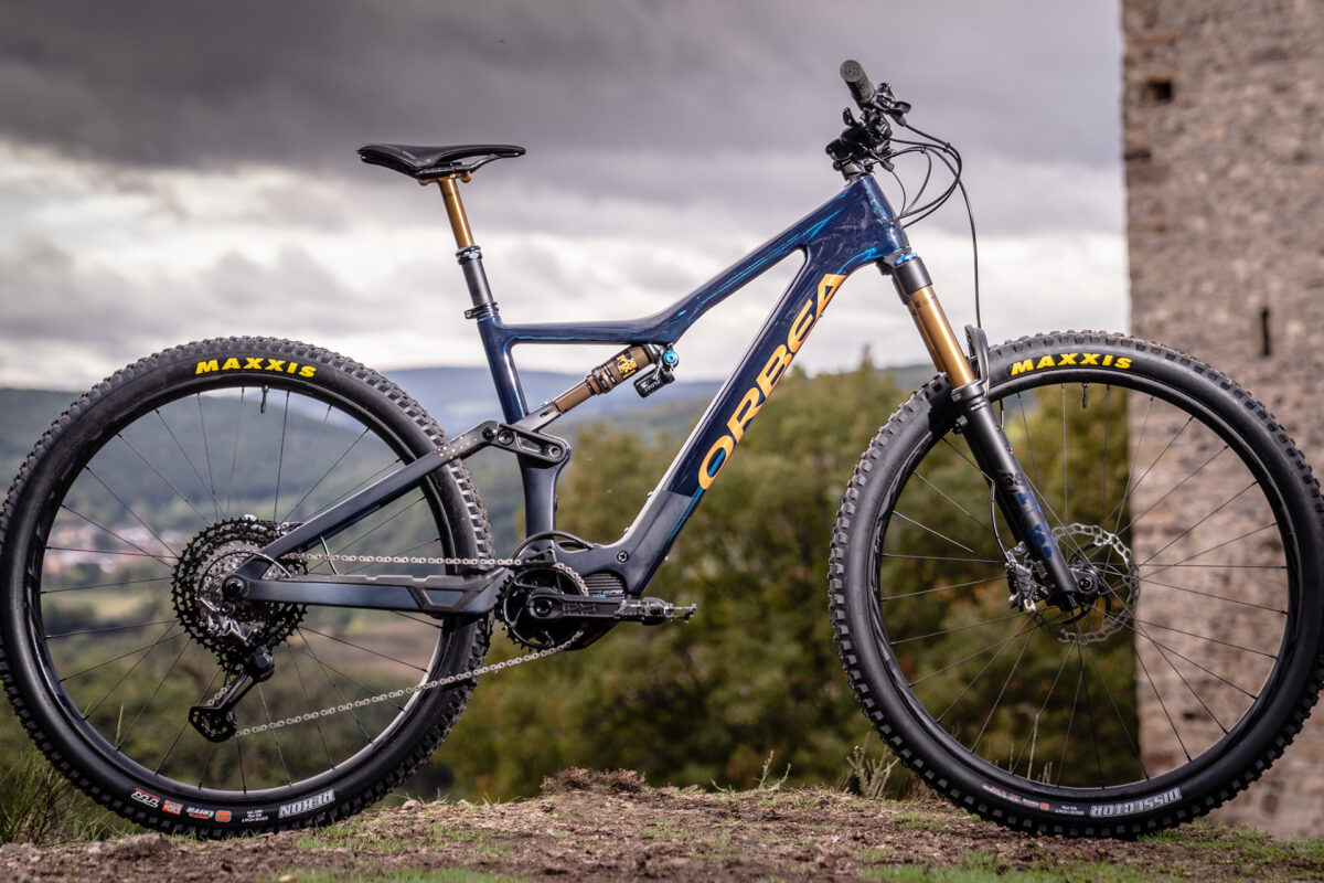 E-MTB-Neuheiten 2021 – Orbea Rise im Test: Die farbenfohe Leichtigkeit des Seins