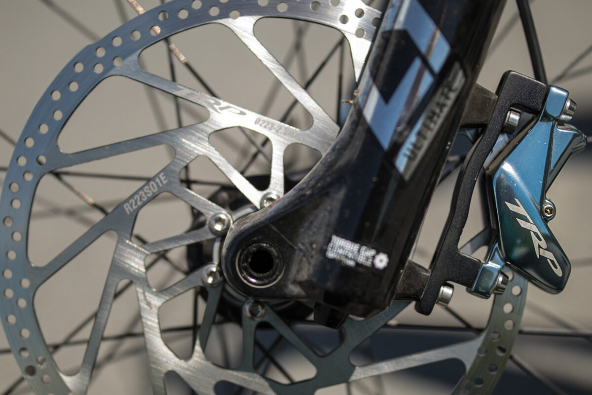 TRP DH-R Evo-Bremse im Test: Fette Bremsleistung dank dicker Scheiben