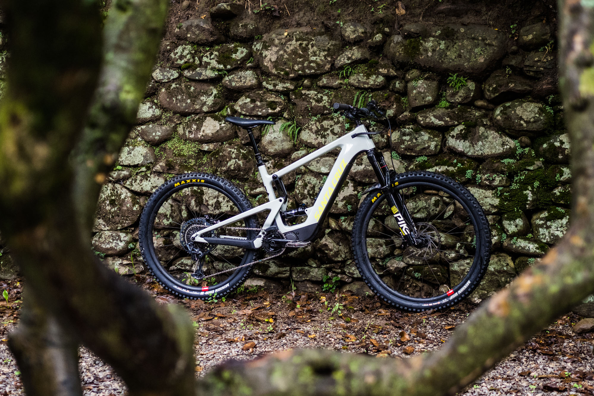 Santa Cruz Heckler MX 2021: Mullet-Variante des E-Störenfrieds
