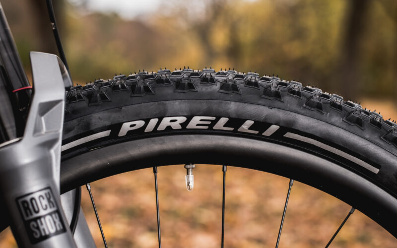 Pirelli Scorpion M + R: Spezielle Reifen für E-Bikes
