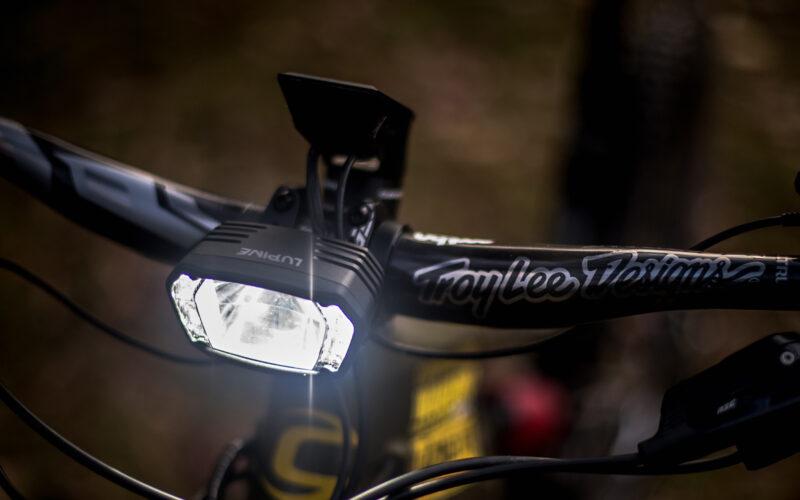 Lupine SL X im Test: Extrem hell! 1.800 Lumen! StVZO zugelassen!