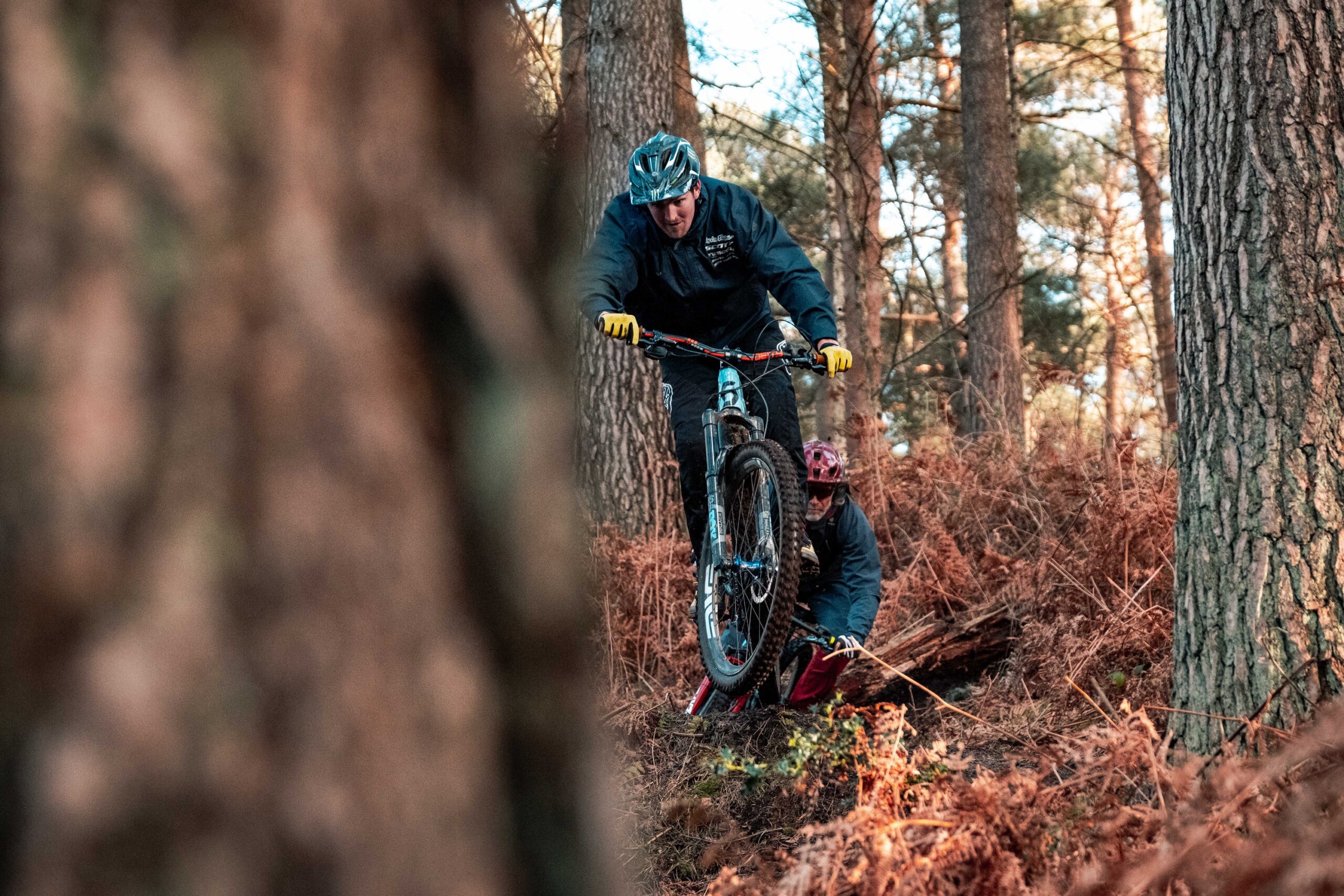 Trail e-Xplorer: In Surrey mit Brendan Fairclough