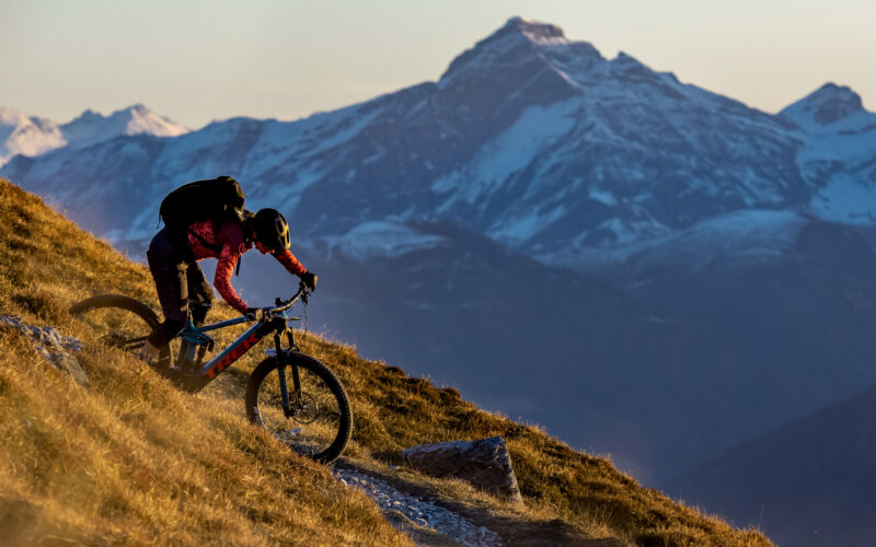 Ein Bike-Profi packt aus – Fotostory: Frühlingserwachen mit Nathalie Schneitter