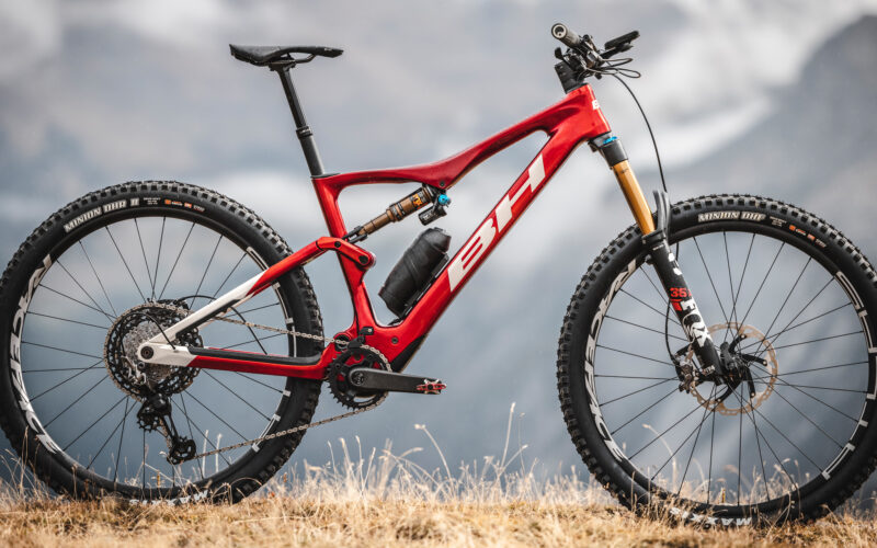 BH iLynx Trail 2022: Langhubiges Light-E-MTB aus Spanien