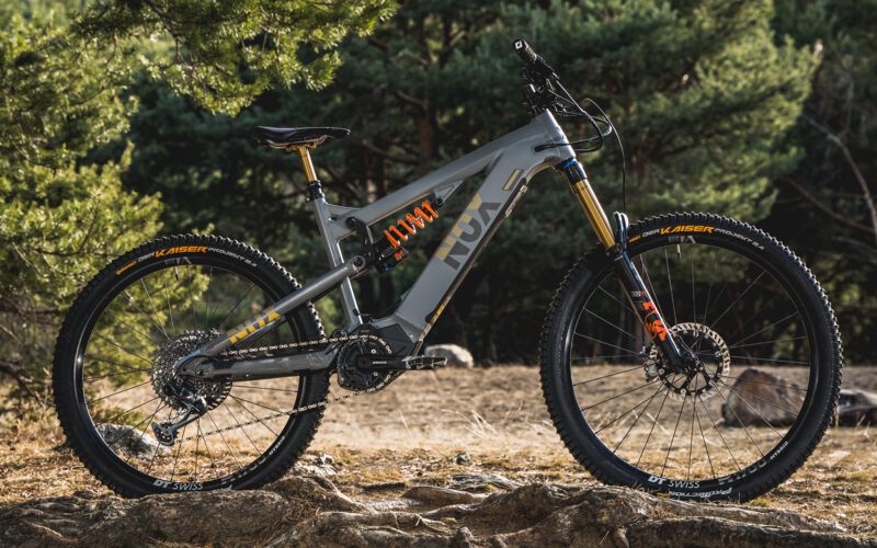 Nox Hybrid Enduro 7.1 Pro im Test: Gewichtiges Power-E-MTB mit starkem Sachs-Motor