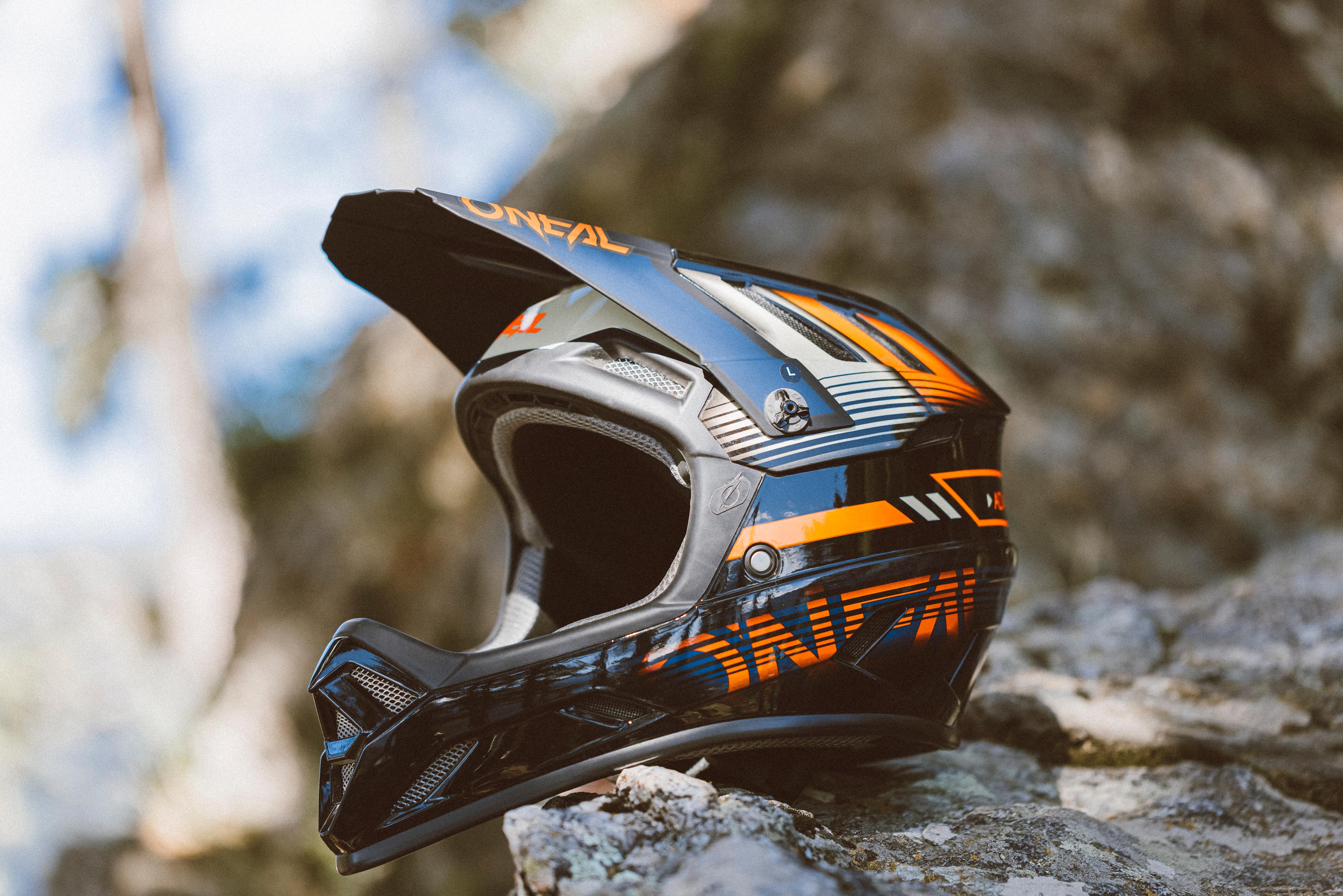 O’Neal Backflip V.22 MTB-Helm: Neues Design für das Fullface-Modell