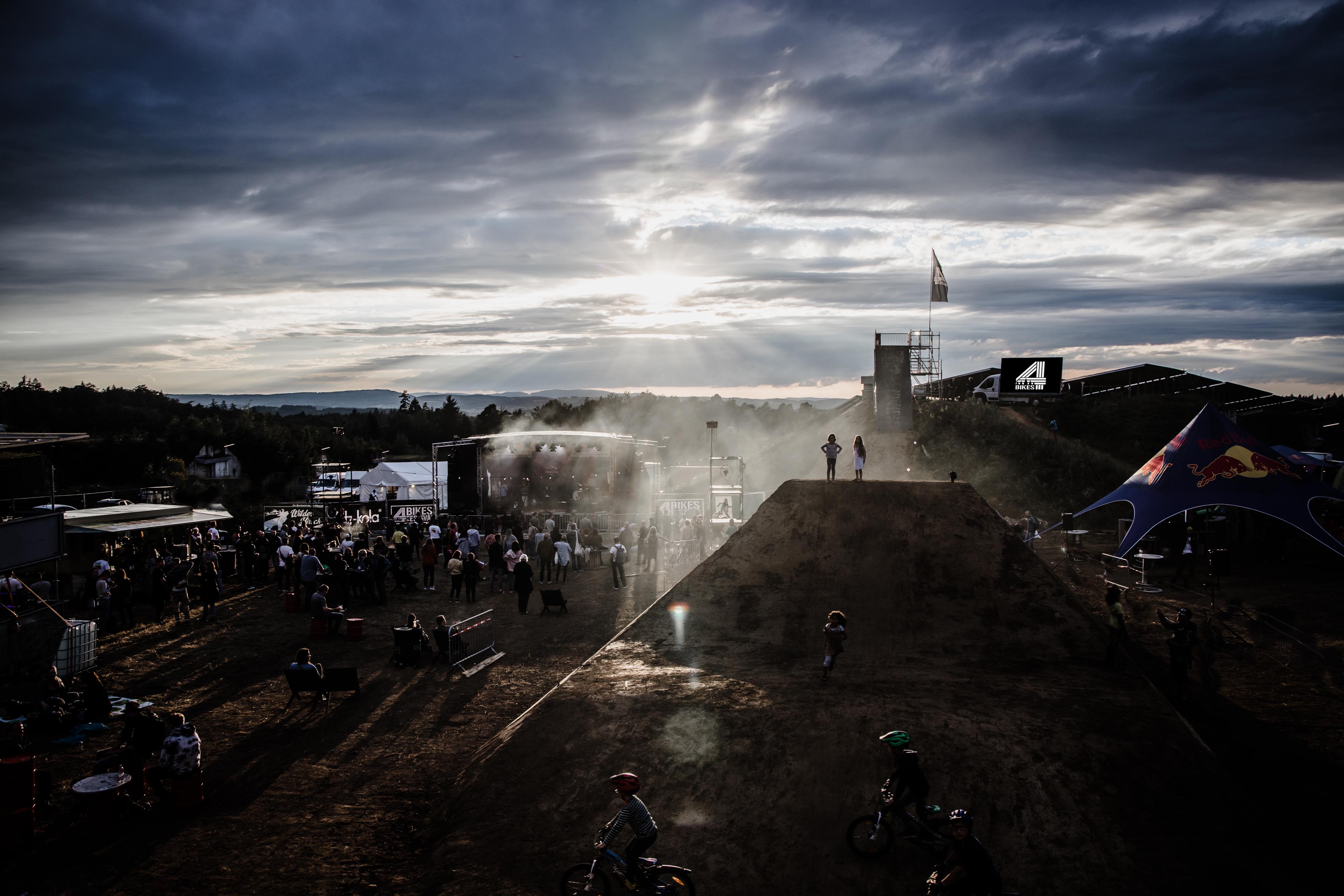 4 Bikes Festival 2022: Mit Enduro und „Main Concept“ in den Odenwald