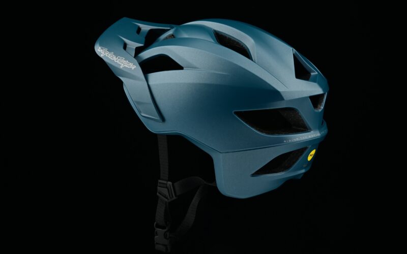 Neue Troy Lee Designs Flowline-Helme: Halbschalenhelme mit vielen Features