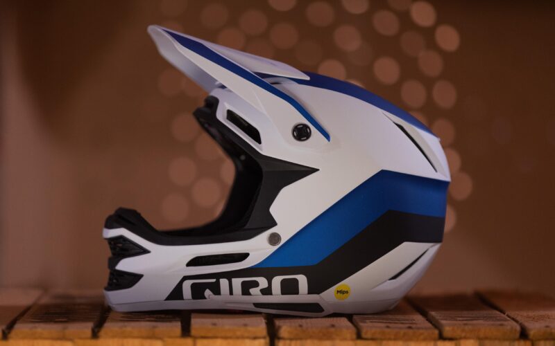 Giro Insurgent Spherical – Vorgestellt!: Luftiger Fullface MTB-Helm mit hohem Schutzfaktor