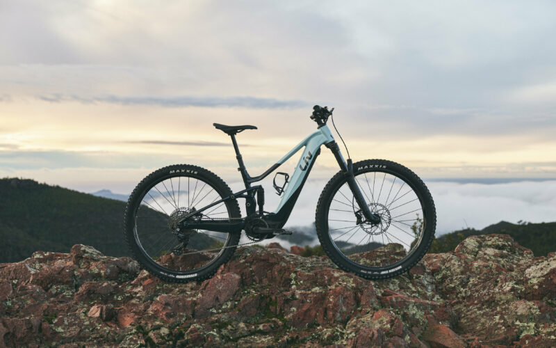 Neues Liv Embolden E+: Das neue E-MTB für Einsteigerinnen