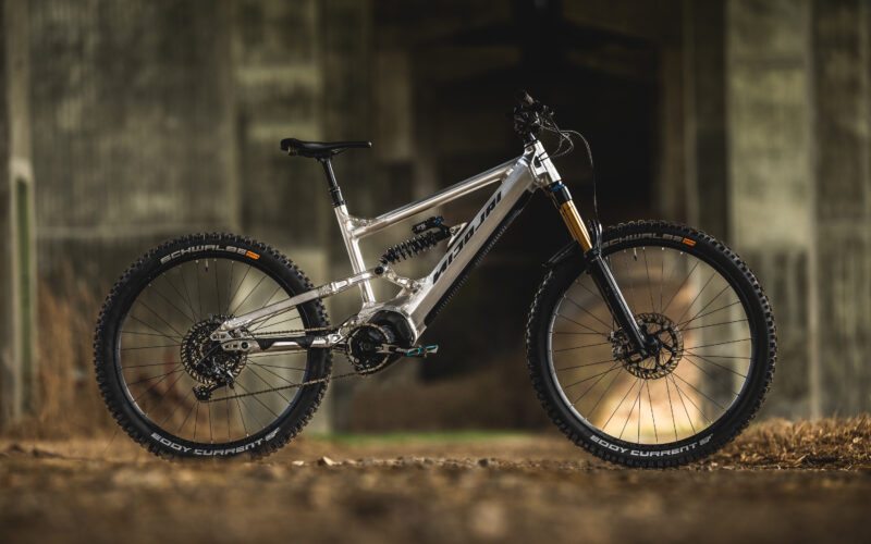 Neues Nicolai G1 Eboxx QLF E-Bike 2023: Markanter Shredder-Bolide mit Bosch CX Race