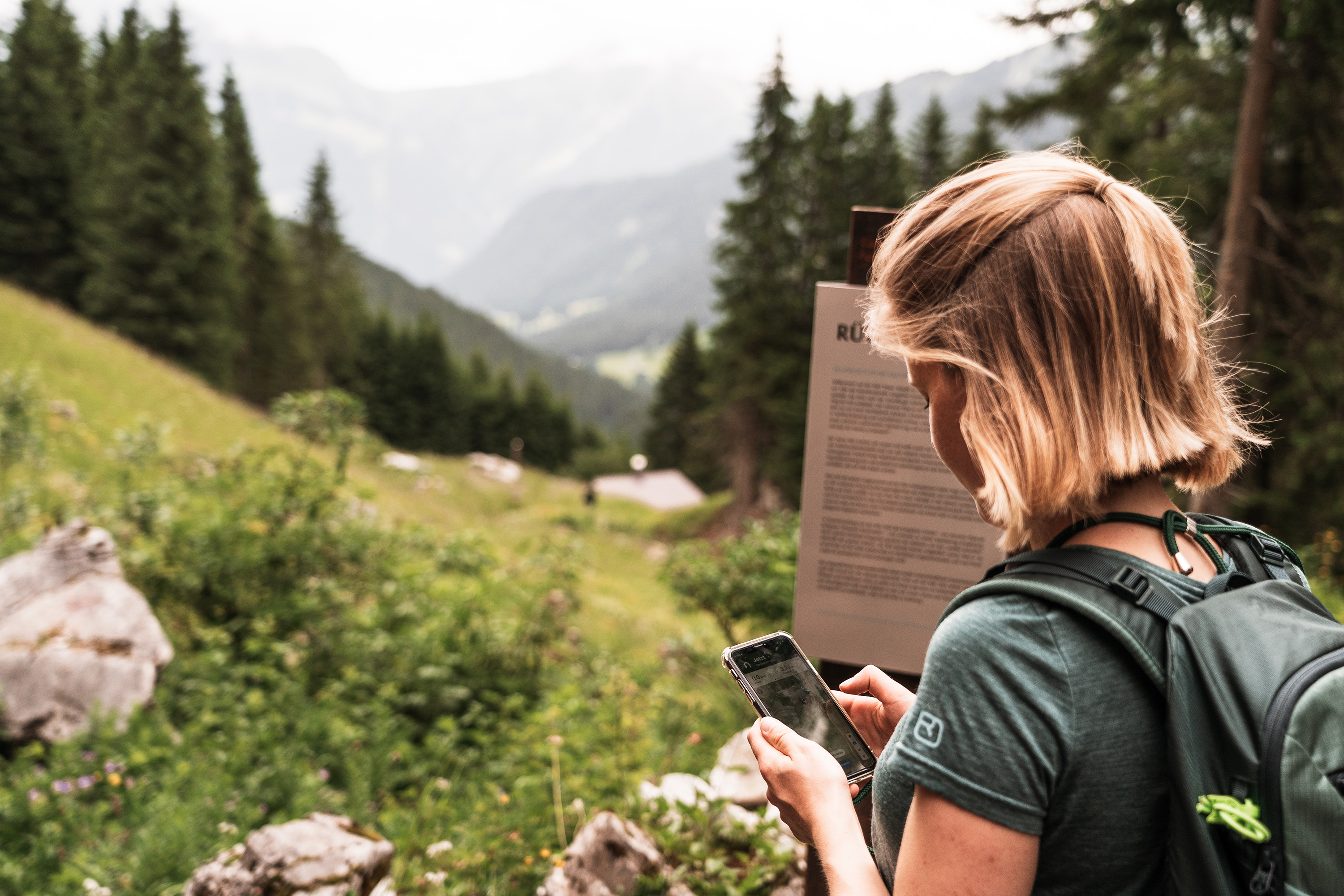 Komoot kooperiert mit Naturlandschaften: Wissenvermittlung und Sensibilisierung