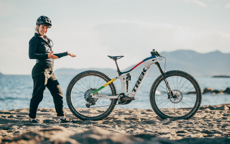 Weltmeisterin-Edition Trek Rail – Fotostory: Ein spezielles E-MTB im Custom-Look für Nicole Göldi