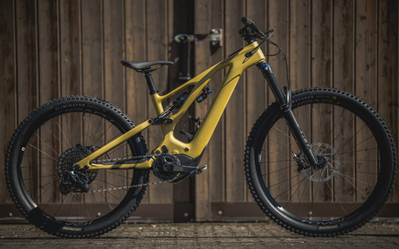 BikeStage 2023 – Specialized Turbo Levo: Der moderne E-MTB-Klassiker