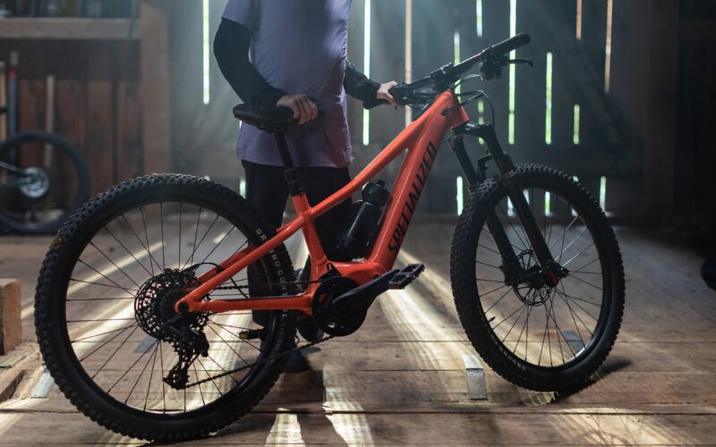 Neues Specialized Levo SL HT: Kinder E-Mountainbike für den Hometrail