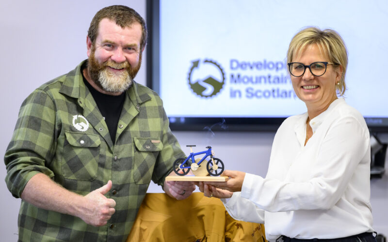 Mountainbike-Tourismus in Sachsen: Staatsministerin unterwegs in Schottland