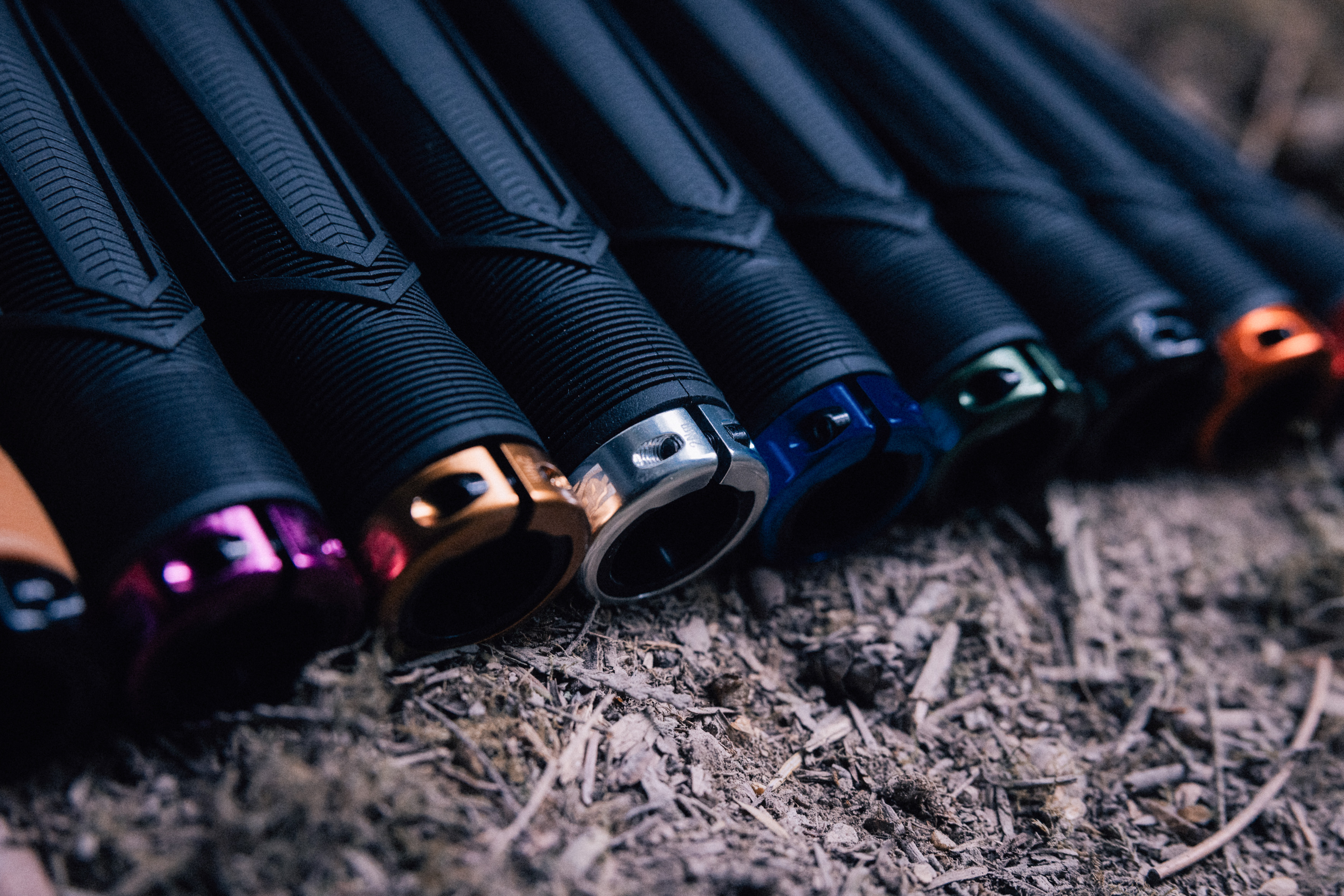 Neue Race Face Chester Grips: Farbenfroh am Lenker kleben